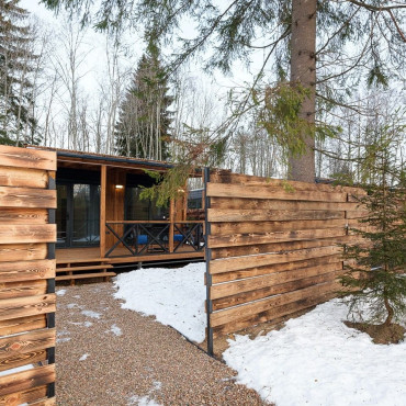 Коттедж "Уютный коттедж с чаном в хвойном лесу №1"