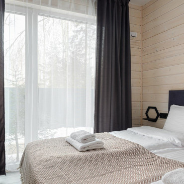 Коттедж "Лесной домик для компании №3"