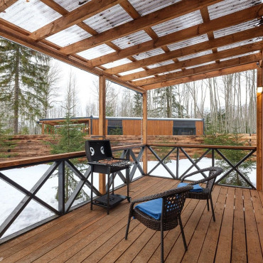 Коттедж "Лесной домик для компании №3"