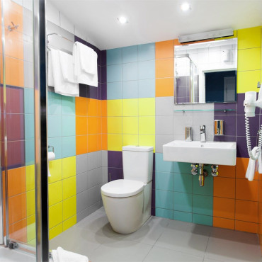 Номер "Трехместный номер с двумя кроватями"