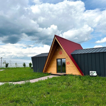 Студия "Дом-Студия на поляне"