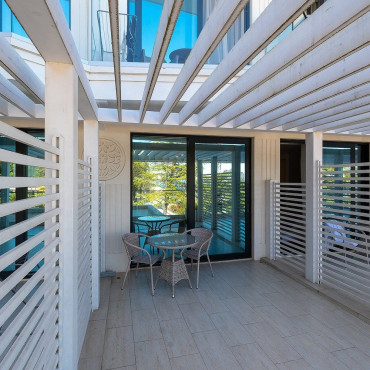 Номер "Студия с террасой и видом на море 206"