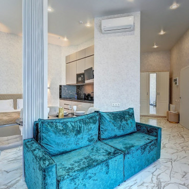 Номер "Deluxe 204"