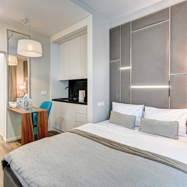 Номер "Студия с видом на море и парк 222"