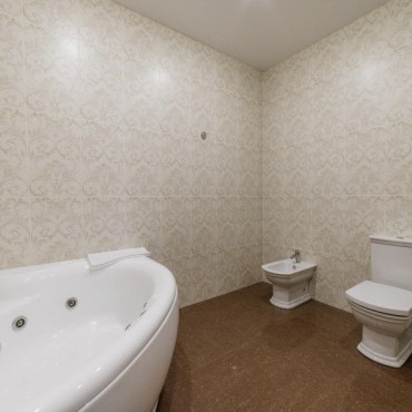 Номер "Аристократ VIP* двухкомнатный с выходом к бассейну"