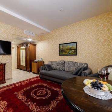 Номер "Стандарт с большой кроватью"