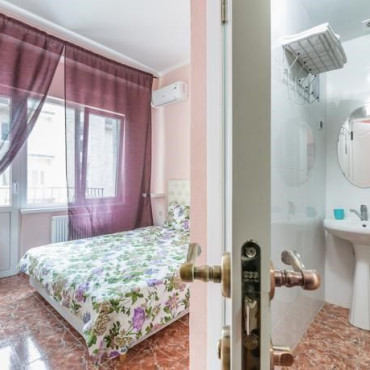 Номер "Двухместный стандартный номер с балконом"