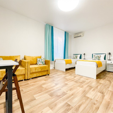 Номер "Стандарт 3-хместный с дополнительным местом: раскладное кресло Анапа, ул. Шевченко 132А"