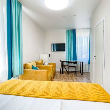 Номер "Стандарт 2-хместный с 2 дополнительными местами: 2 раскладных кресла Анапа, ул. Шевченко 132А"