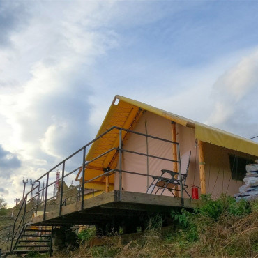 Номер "Шатёр №4 Standart (с завтраком) с общей ванной комнатой"