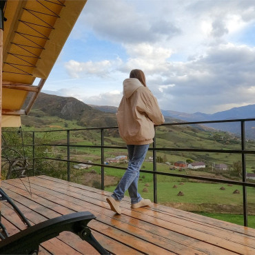 Номер "Шатёр №6 Standart (c завтраком) и общей ванной комнатой"