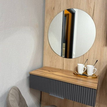 Номер "Четырехместный стандарт с 2-мя раздельными кроватями и двухместным диваном"