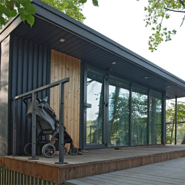 Дом "Бунгало с зоной патио"