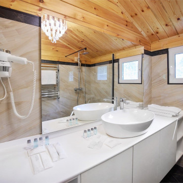 Дом "ДОМ РОМАНТИКА"