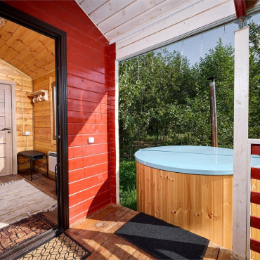 Дом "ДОМ С БАНЕЙ И КУПЕЛЬЮ"