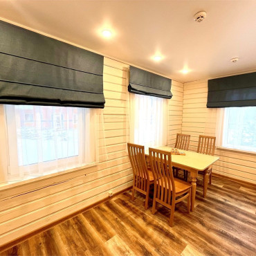 Коттедж "Двухэтажный дом с 4-мя спальнями и бочкой Фурако"