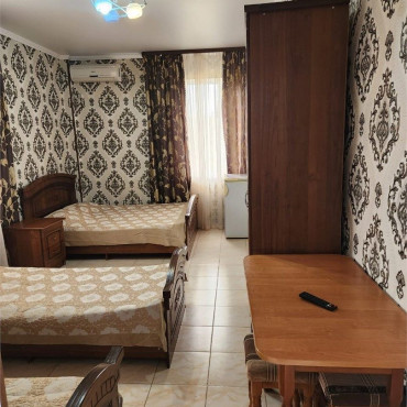 Номер "Комфортный 4 х местный номер"