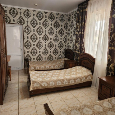 Номер "Комфортный 4 х местный номер"