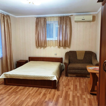 Номер "Трехместный номер без балкона КОРПУС 2"