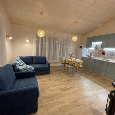 Коттедж "Дом для отдыха синий у озера"