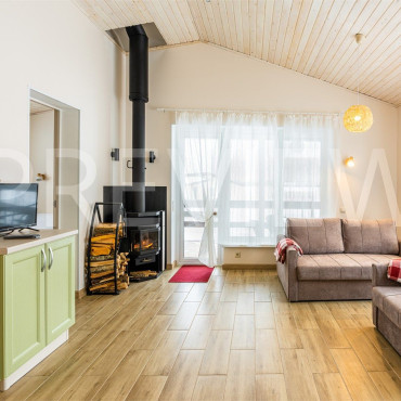 Коттедж "Дом для отдыха зеленый у озера"