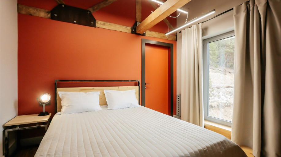 Номер "Стандартный двухместный с большой кроватью"