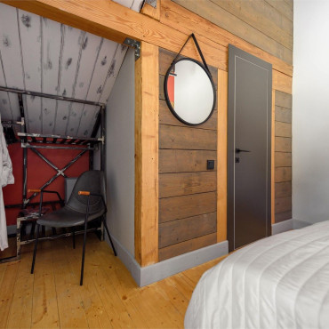 Номер "Стандартный двухместный с большой кроватью"