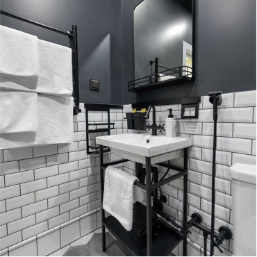 Номер "Улучшенный с одной большой кроватью"