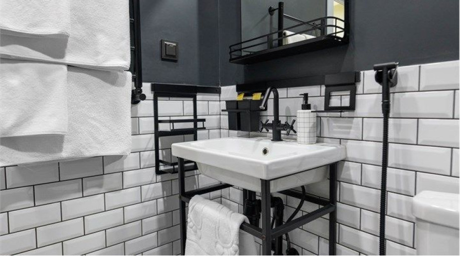 Номер "Улучшенный с одной большой кроватью"