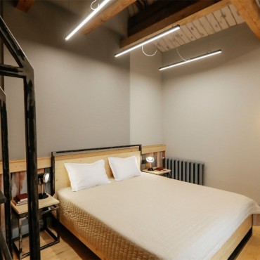 Номер "Улучшенный семейный с одной большой кроватью"