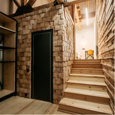 Номер "Улучшенный семейный с одной большой кроватью"