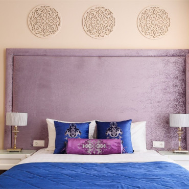 Номер "Улучшенный номер с одной двуспальной кроватью"