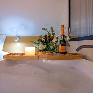 Номер "Люкс романтик / Luxe Romantic"