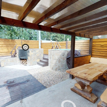 Коттедж "Банная изба с чаном"