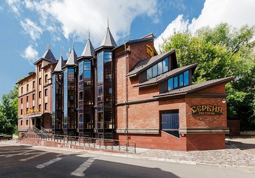 Гостинично-ресторанный комплекс "Клуб Отель Корона"