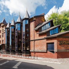 Гостинично-ресторанный комплекс "Клуб Отель Корона"