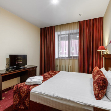 Номер "Стандартный номер с двуспальной кроватью"