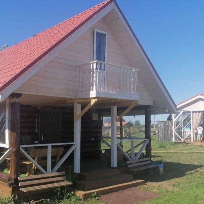 Дом в глэмпинг парке КосмоСфера