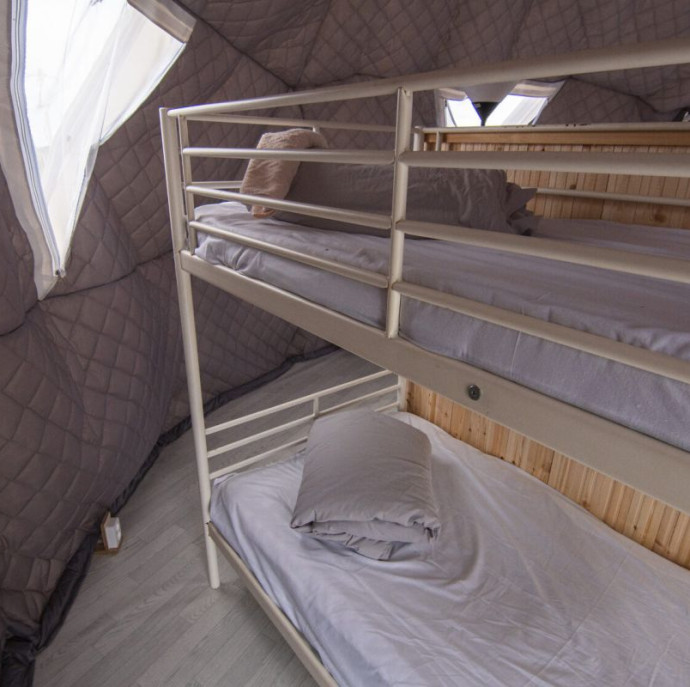 Купольный дом в глэмпинг парке КосмоСфера