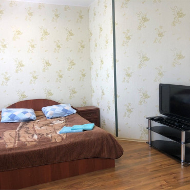 Номер "Стандартный двухместный номер с двуспальной кроватью"