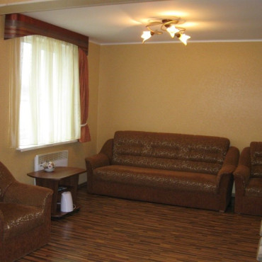 Номер "Стандартный двухместный номер с двуспальной кроватью"