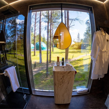 Номер "Mirror Black"