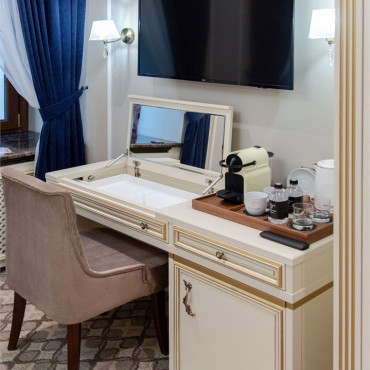 Номер "Супериор с одной двухспальной кроватью"