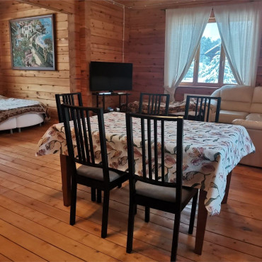 Коттедж "Кедровый"