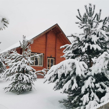 Коттедж "Кедровый"