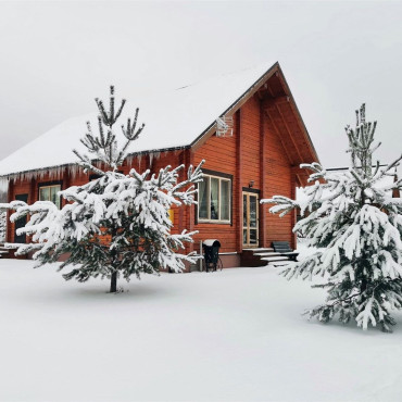 Коттедж "Кедровый"