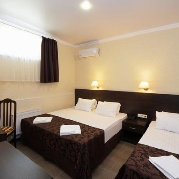 Номер "Семейный 2-комнатный, цокольный этаж"