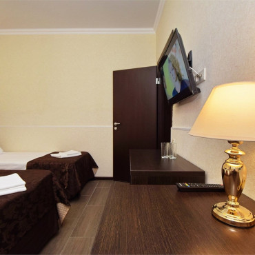 Номер "Семейный 2-комнатный, цокольный этаж"