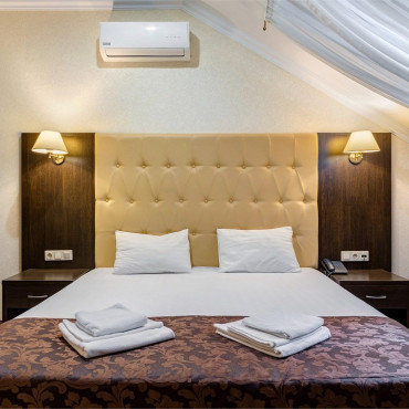 Номер "Люкс на мансарде"