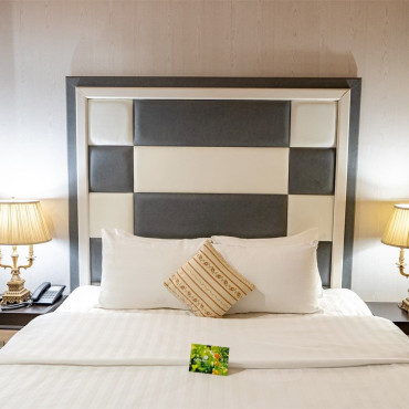 Номер "Бюджетный двухместный номер, вид в холл отеля"